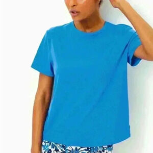 Lilly Pulitzer UPF 50+ Luxletic Rally Active Tee size XS BLUE